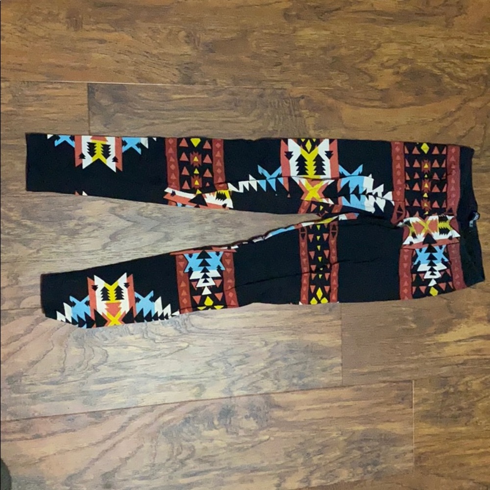 Pattern leggings